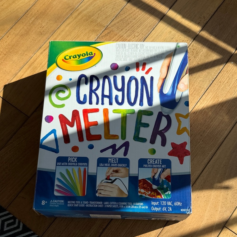 Crayola Crayon Melter - Multicolor Lettering Packaging